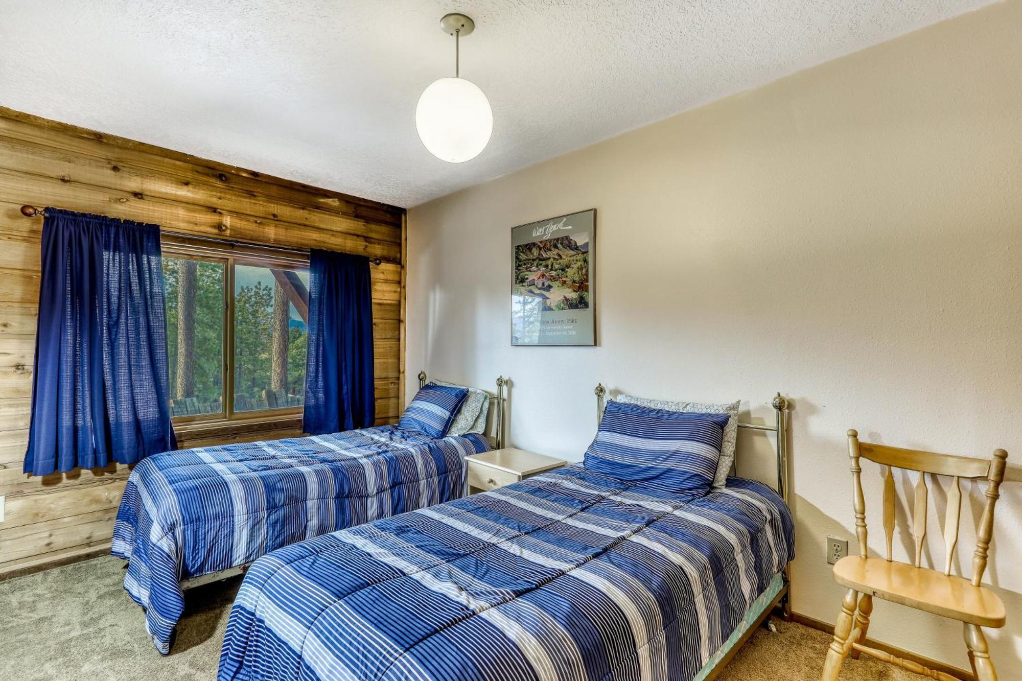 Lift Condos エンジェル・ファイアー 部屋 写真